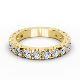 The Maddie Pave Wedding Band